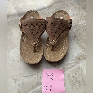 SHEIN Tan Women's Sandals